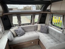 2024 COACHMAN ACADIA 660 3.jpg